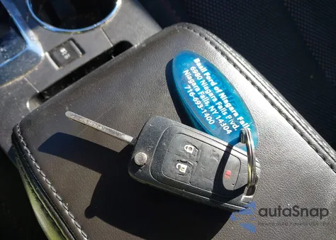 2016 Chevrolet Equinox Ls z USA, uszkodzony, nr VIN 2GNFLEEK3G6317174